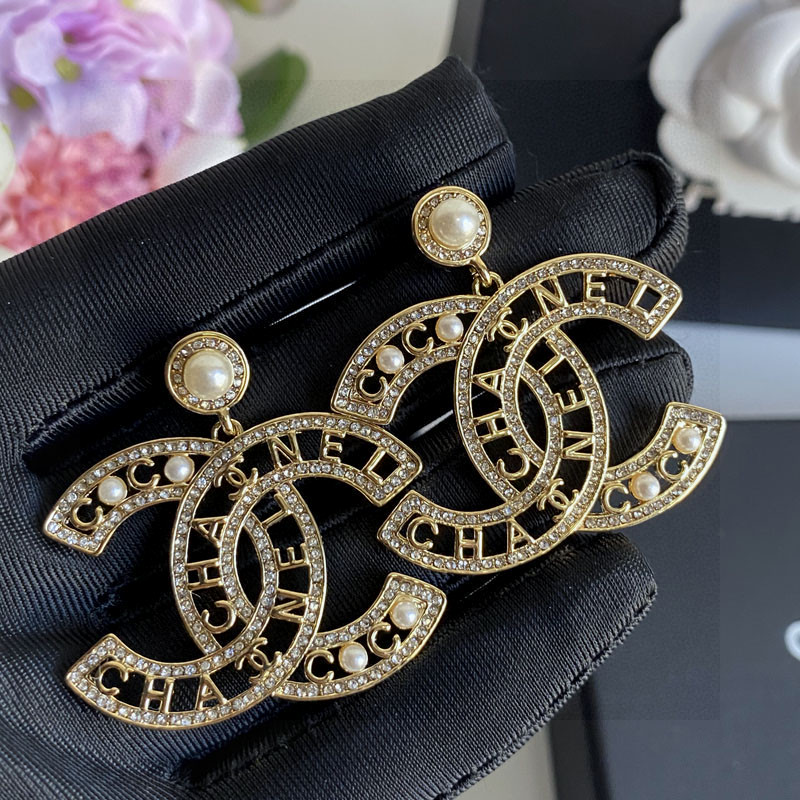 Chanel earing 1lyx557